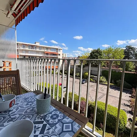 Paix Grand T3 Avec Balcon Proche Du Centre-ville *